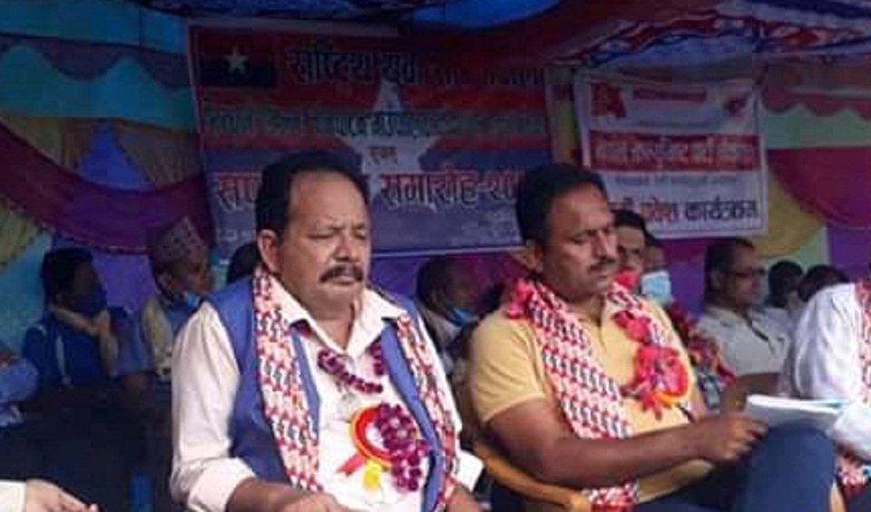 दाहाललाई अध्यक्षबाट ह टाइयो